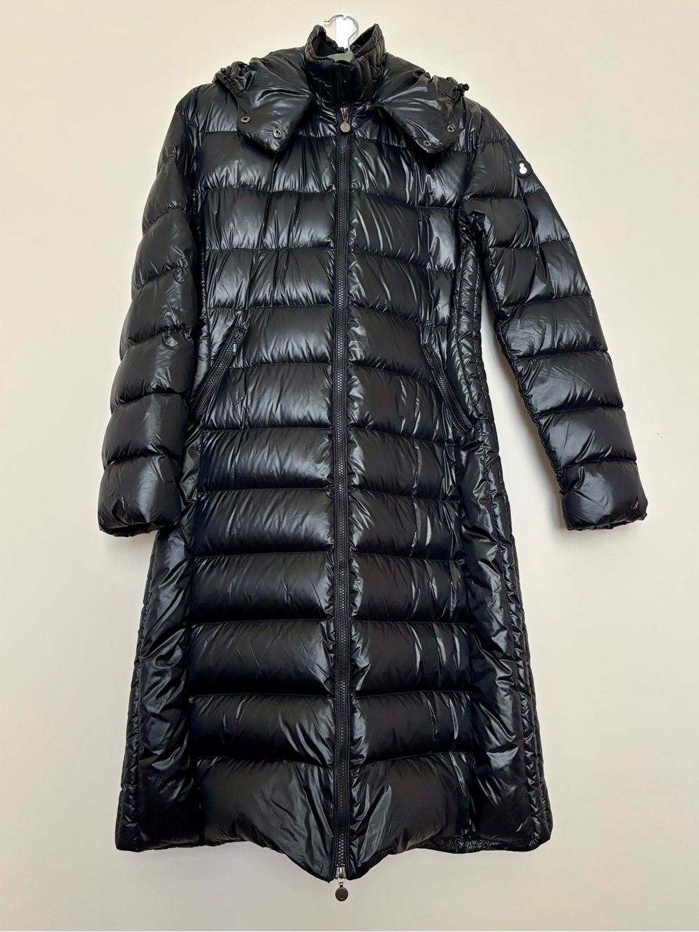 SNOWMAN New York Black Glossy Puffer Jacket